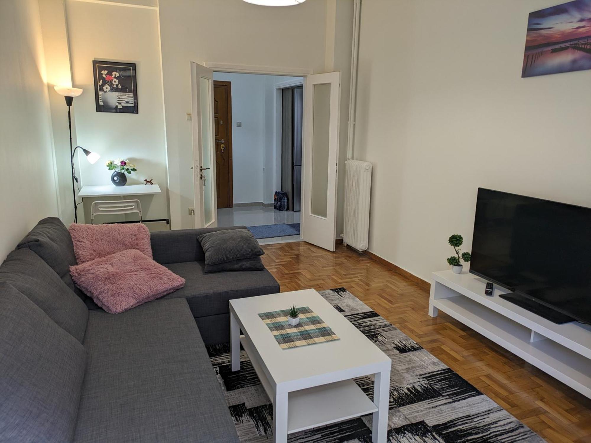 Lavender-Emma Cosy Apartment Near City Center Atenas Exterior foto